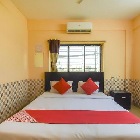 Oyo Flagship 72260 Seema International Hotel Gauripur Esterno foto