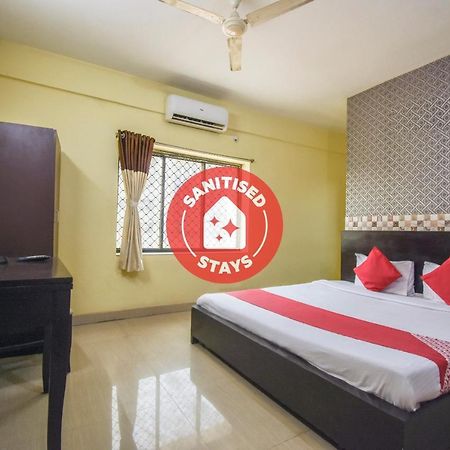 Oyo Flagship 72260 Seema International Hotel Gauripur Esterno foto